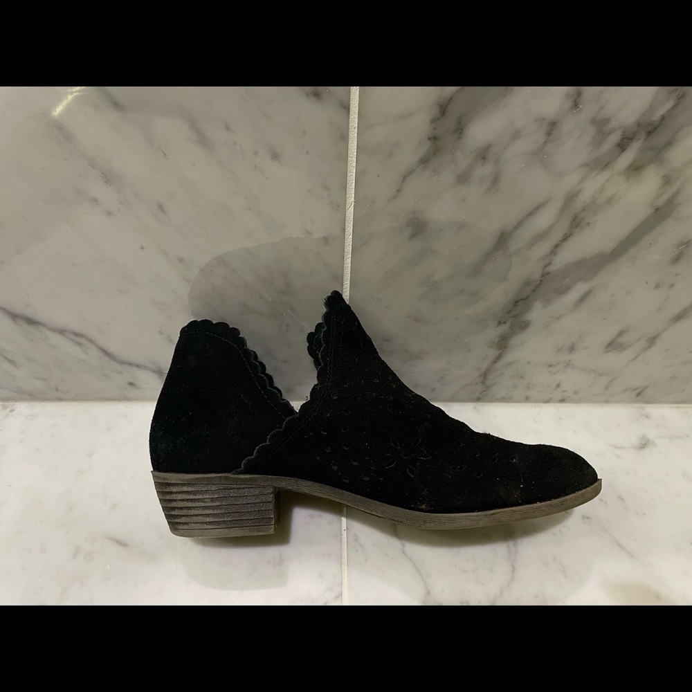 Scalloped Ankle Boots